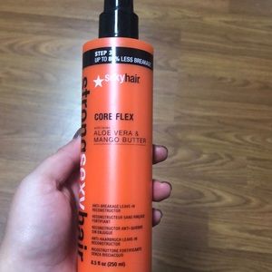 Strong Sexy Hair Core flex leave in - anti-breakag